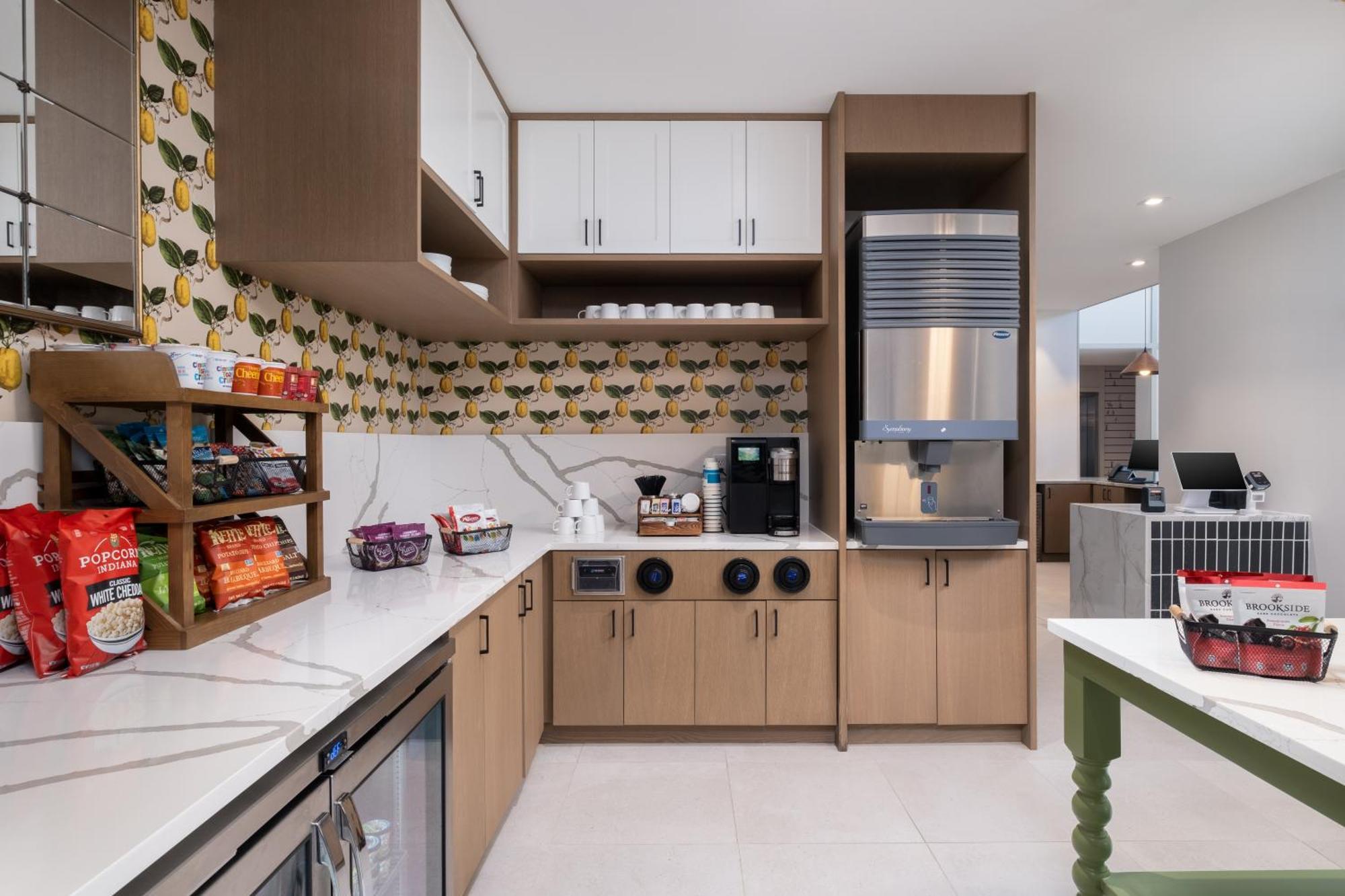 מק'קיני Denizen Hotel מראה חיצוני תמונה