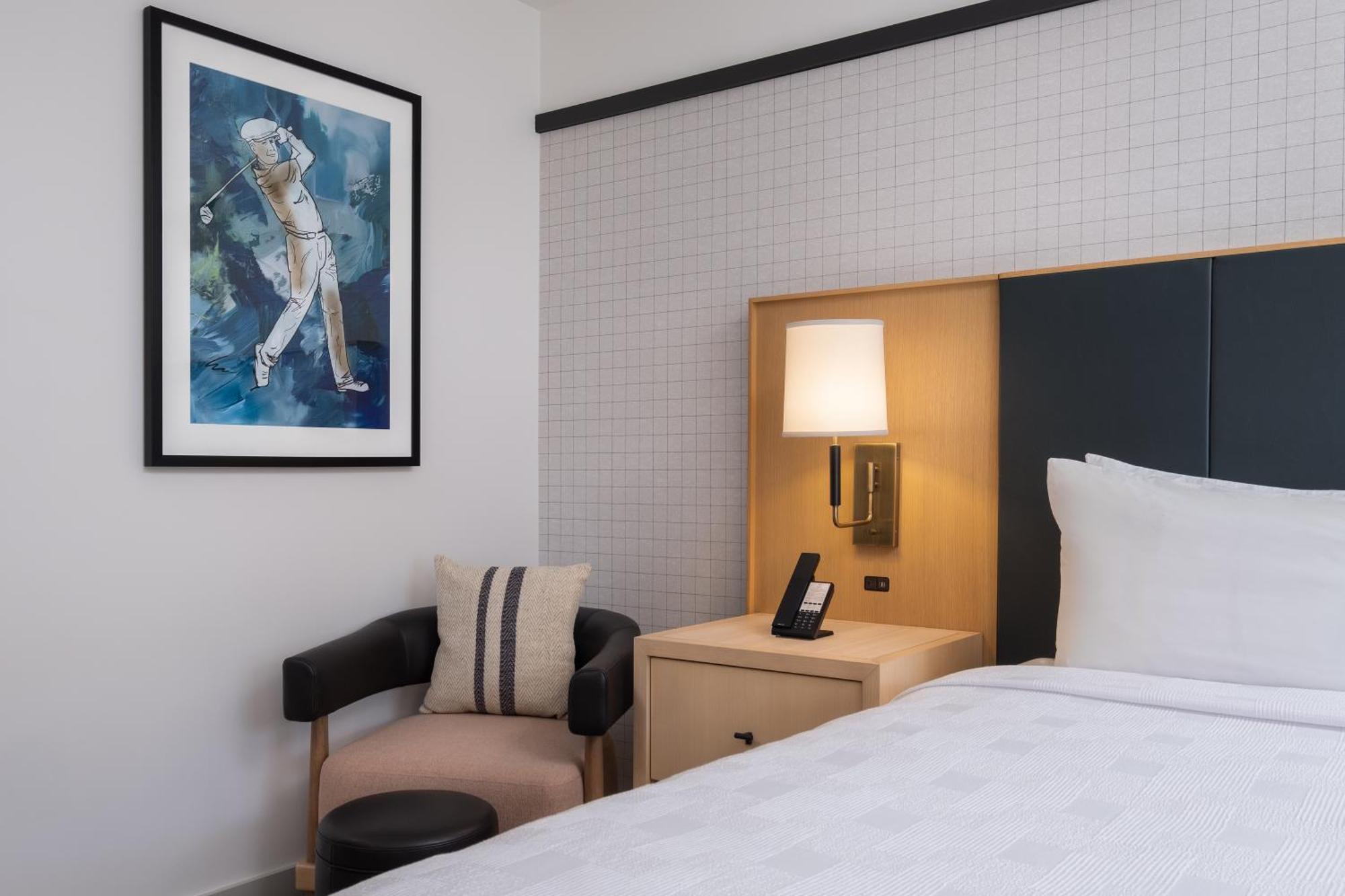 מק'קיני Denizen Hotel מראה חיצוני תמונה